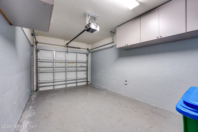 6631 SHADED ROCK Court 22D, Jacksonville, FL 32258