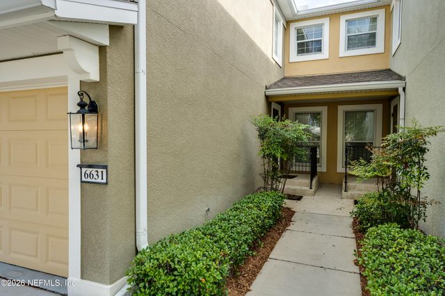 6631 SHADED ROCK Court 22D, Jacksonville, FL 32258