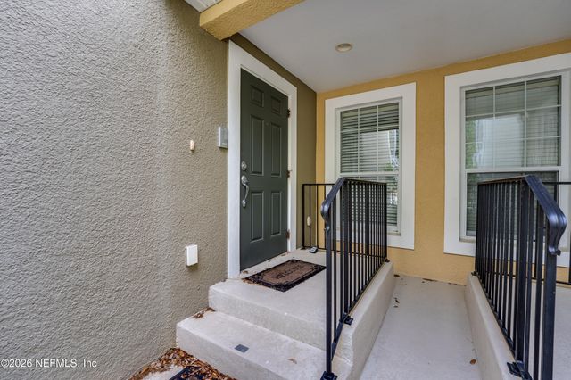 6631 SHADED ROCK Court 22D, Jacksonville, FL 32258