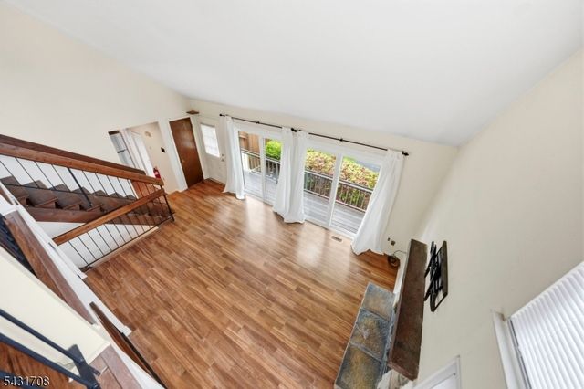 490 Auten Rd 4C, Hillsborough Twp., NJ 08844