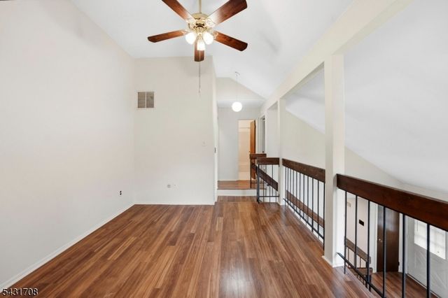 490 Auten Rd 4C, Hillsborough Twp., NJ 08844