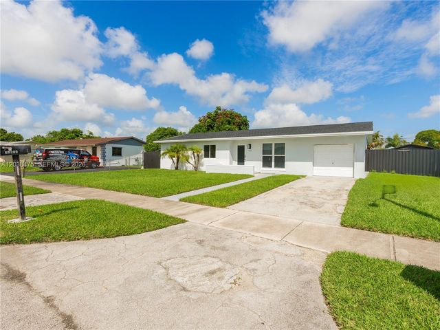 14414 SW 105th Court 0, Miami, FL 33176