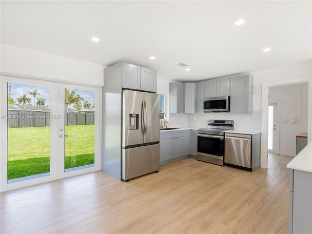 14414 SW 105th Court 0, Miami, FL 33176