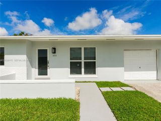 14414 SW 105th Court 0, Miami, FL 33176
