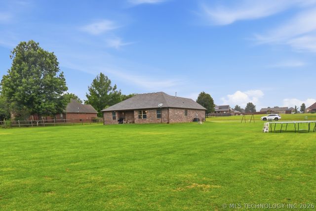 40 Osprey Drive, Sand Springs, OK 74063