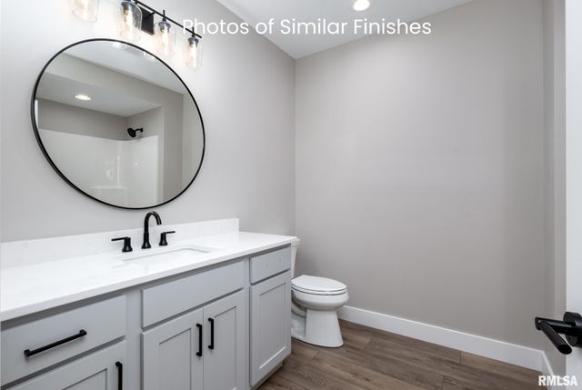 11 Viola Drive, Le Claire, IA 52753