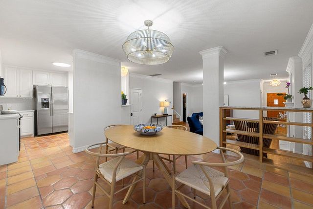 2009 Winsted LN A, Austin, TX 78703