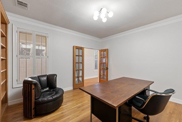 2009 Winsted LN A, Austin, TX 78703