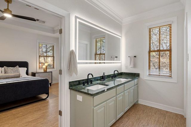 2009 Winsted LN A, Austin, TX 78703