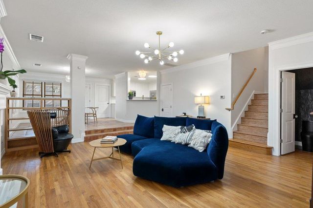 2009 Winsted LN A, Austin, TX 78703