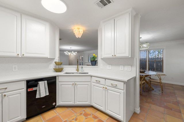 2009 Winsted LN A, Austin, TX 78703