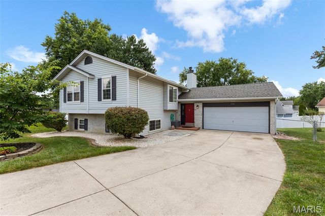 536 Hera Court, St Peters, MO 63376