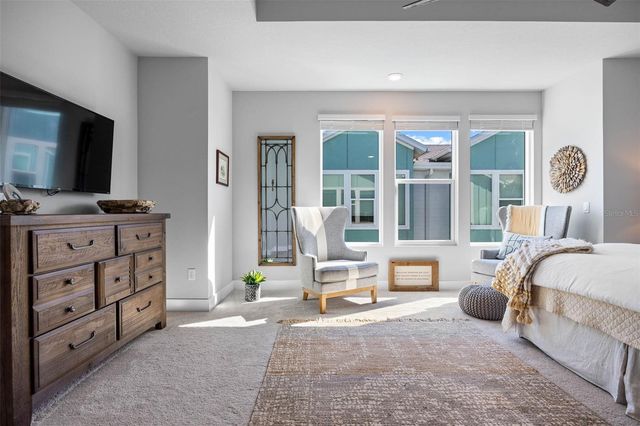 2843 1ST AVENUE S, St Petersburg, FL 33712