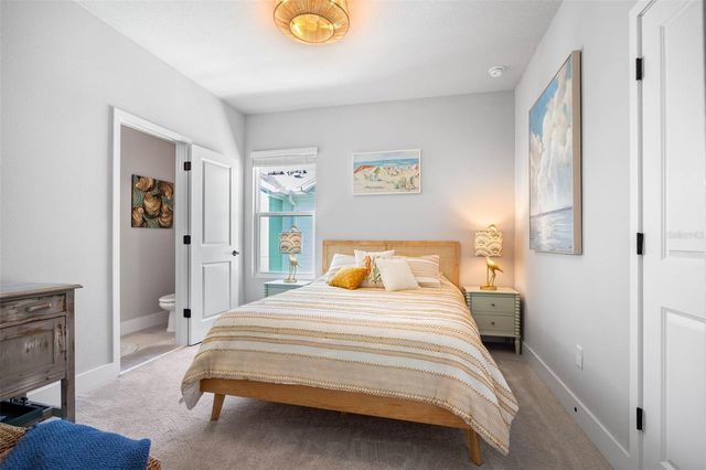 2843 1ST AVENUE S, St Petersburg, FL 33712