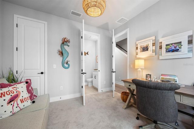 2843 1ST AVENUE S, St Petersburg, FL 33712