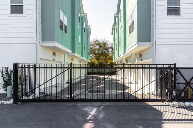 2843 1ST AVENUE S, St Petersburg, FL 33712