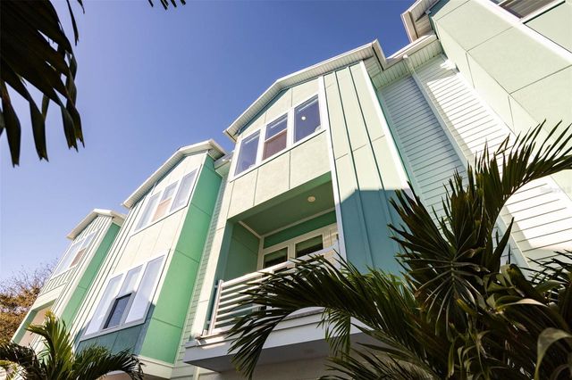 2843 1ST AVENUE S, St Petersburg, FL 33712