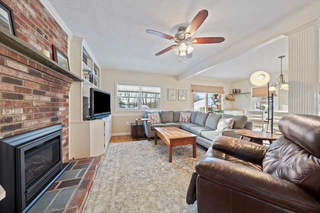 611 Pleasant St, Canton, MA 02021