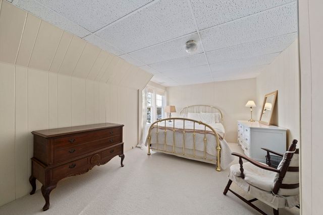 611 Pleasant St, Canton, MA 02021