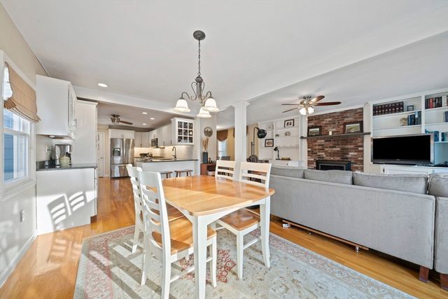 611 Pleasant St, Canton, MA 02021