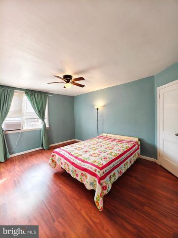2105 FRIENDSHIP ST, Philadelphia, PA 19149