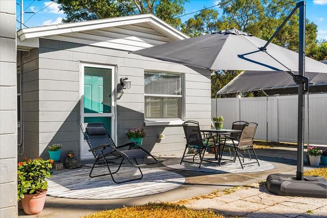 5200 6TH AVENUE S, St Petersburg, FL 33707