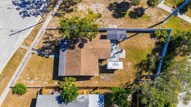 5200 6TH AVENUE S, St Petersburg, FL 33707