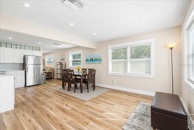 5200 6TH AVENUE S, St Petersburg, FL 33707