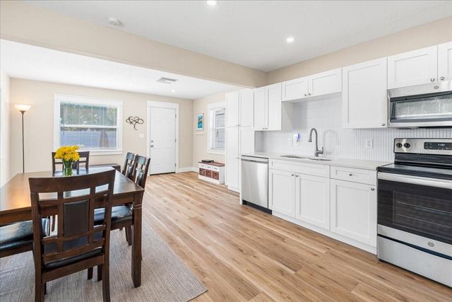 5200 6TH AVENUE S, St Petersburg, FL 33707