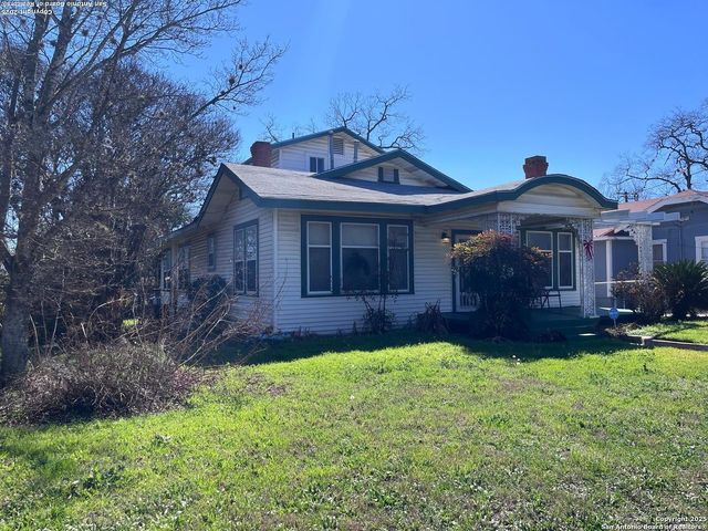 106 Preston, San Antonio, TX 78210