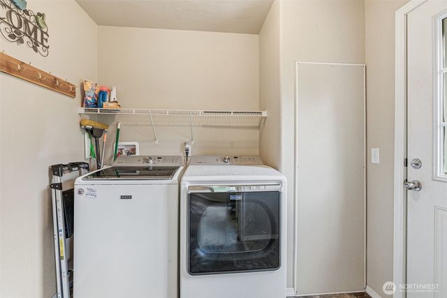 1047 Beaver Creek Road, Cathlamet, WA 98612