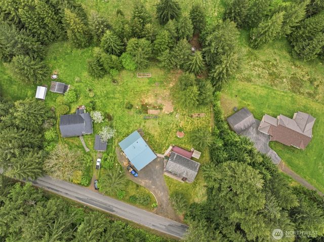 1047 Beaver Creek Road, Cathlamet, WA 98612
