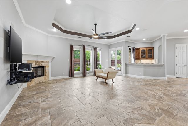 8953 Stratford Drive, North Richland Hills, TX 76182