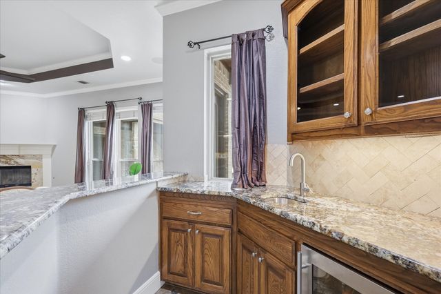 8953 Stratford Drive, North Richland Hills, TX 76182