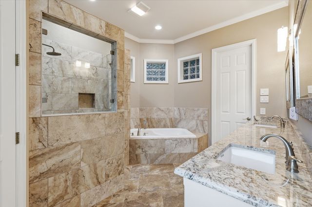 8953 Stratford Drive, North Richland Hills, TX 76182