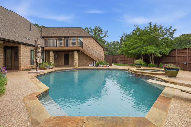 8953 Stratford Drive, North Richland Hills, TX 76182