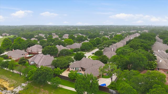 8953 Stratford Drive, North Richland Hills, TX 76182