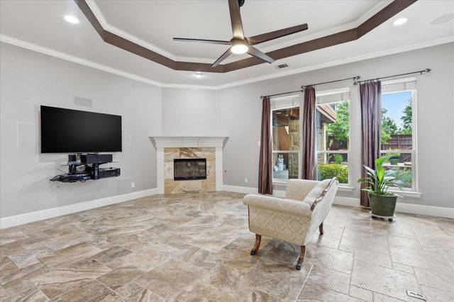 8953 Stratford Drive, North Richland Hills, TX 76182
