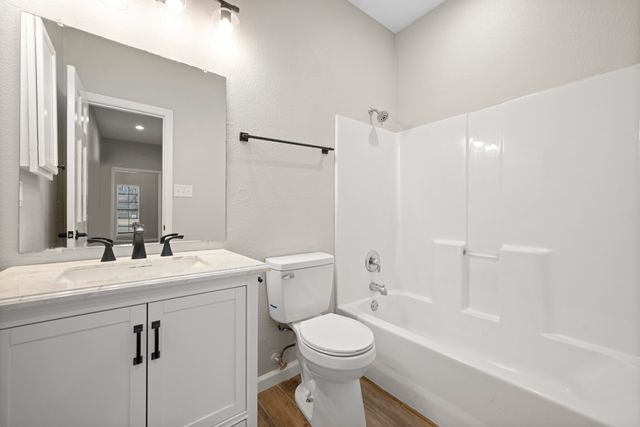 894 Tate Street, Mansfield, TX 76063