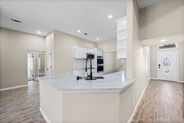 894 Tate Street, Mansfield, TX 76063