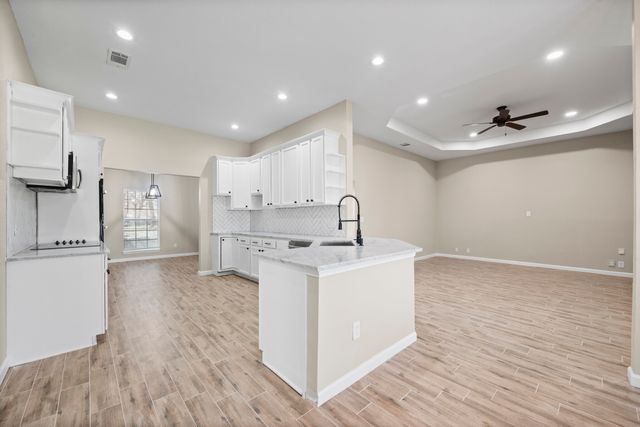 894 Tate Street, Mansfield, TX 76063
