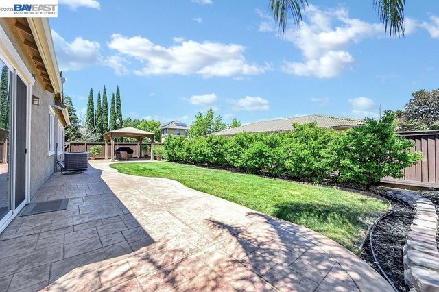 1236 Sheldon Dr, Brentwood, CA 94513