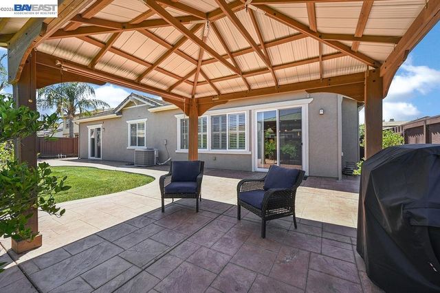1236 Sheldon Dr, Brentwood, CA 94513