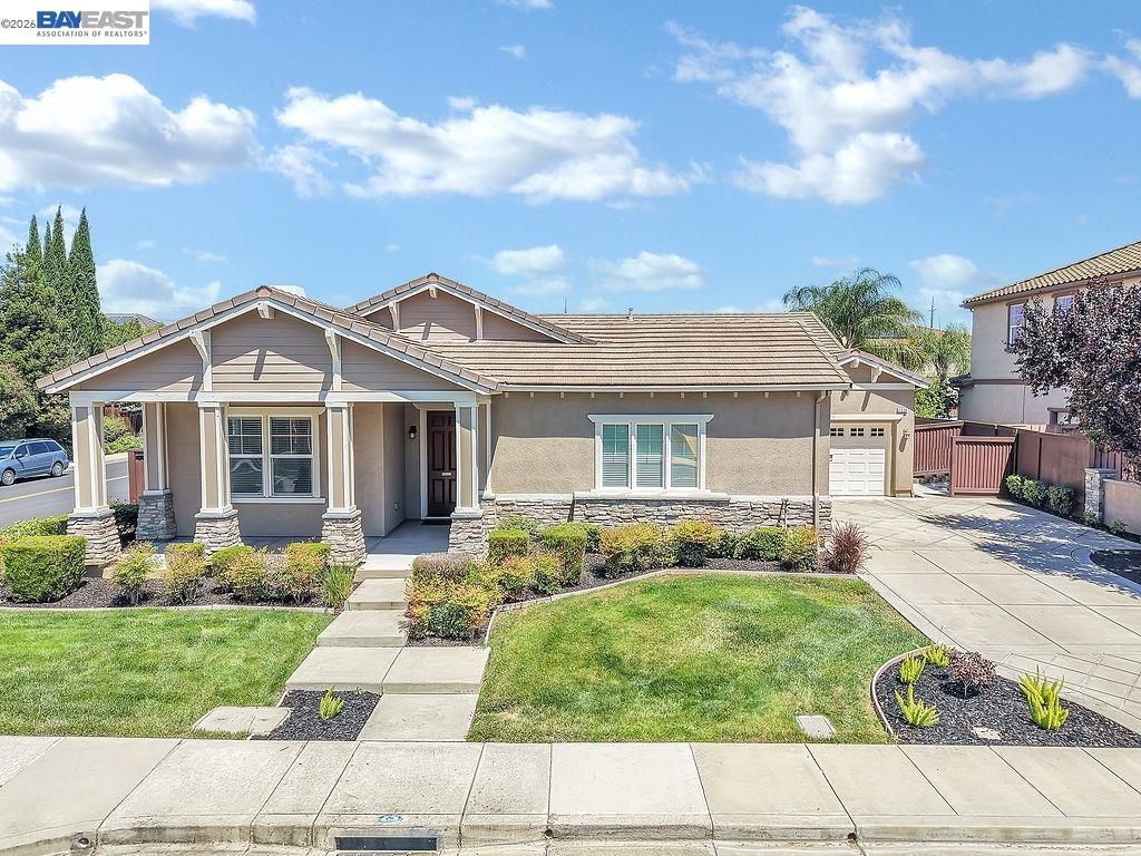 1236 Sheldon Dr, Brentwood, CA 94513