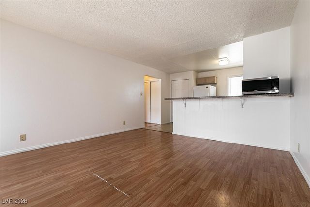 5404 Swenson Street 34, Las Vegas, NV 89119