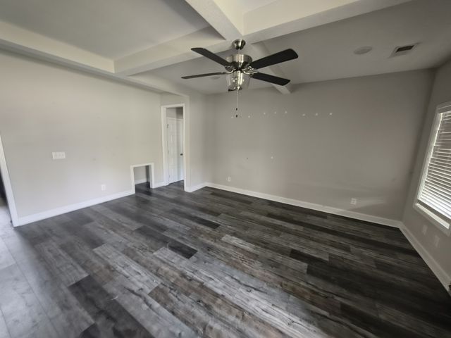 362 Crusaw Dr, Clarksville, TN 37043