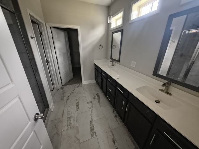 362 Crusaw Dr, Clarksville, TN 37043