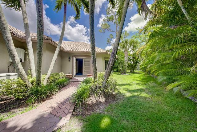 13406 Doubletree Circle, Wellington, FL 33414