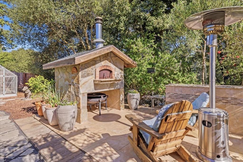 Image 19 of property listing at 224 Sierra Vista Court, Aptos, CA 95003