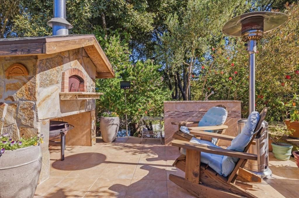 Image 21 of property listing at 224 Sierra Vista Court, Aptos, CA 95003